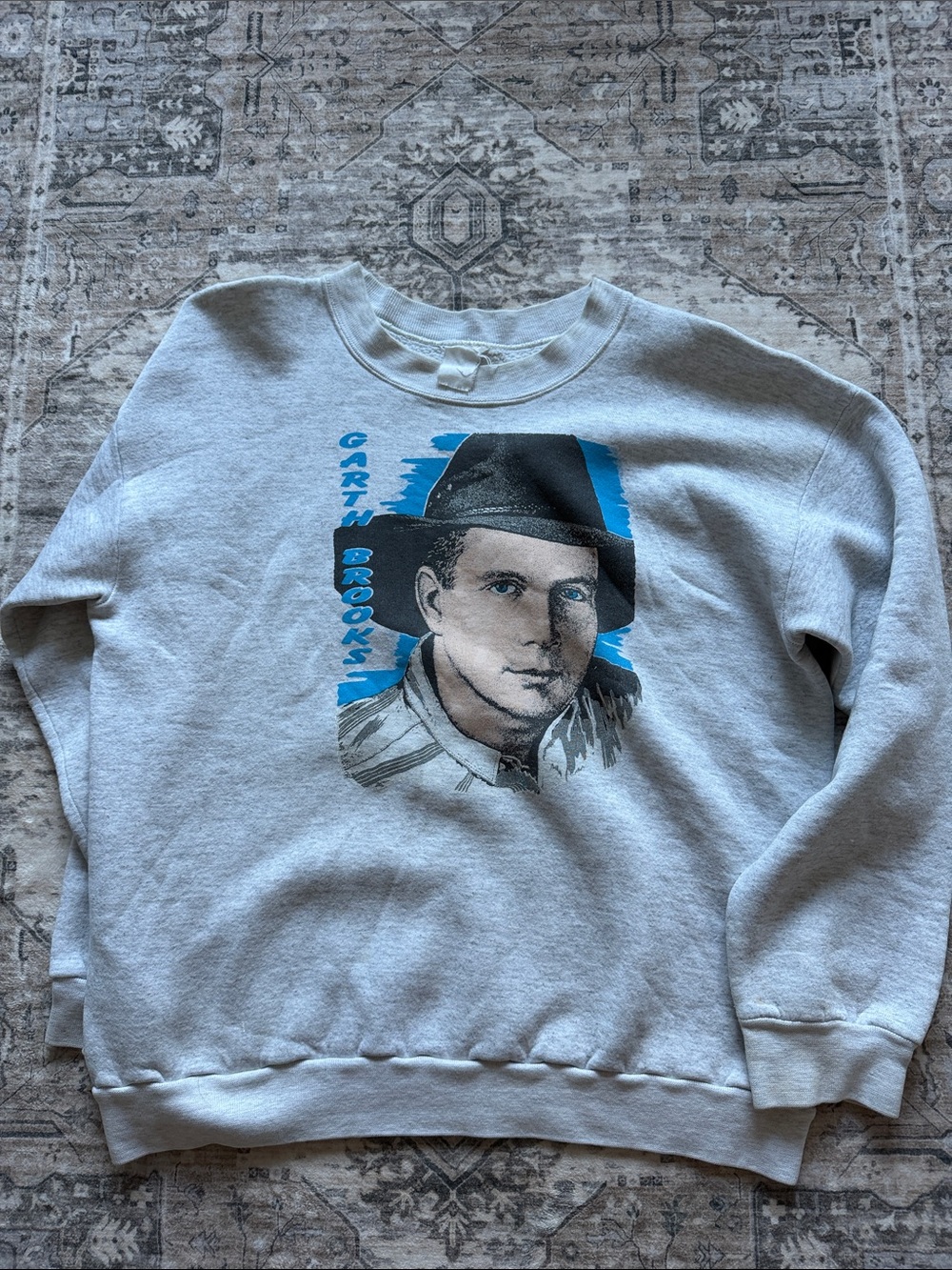 Vintage Garth Brooks Crewneck Gray